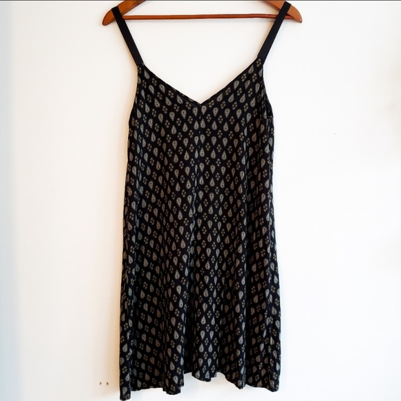 Brandy Melville Mini Swing Dress - Picture 1 of 3